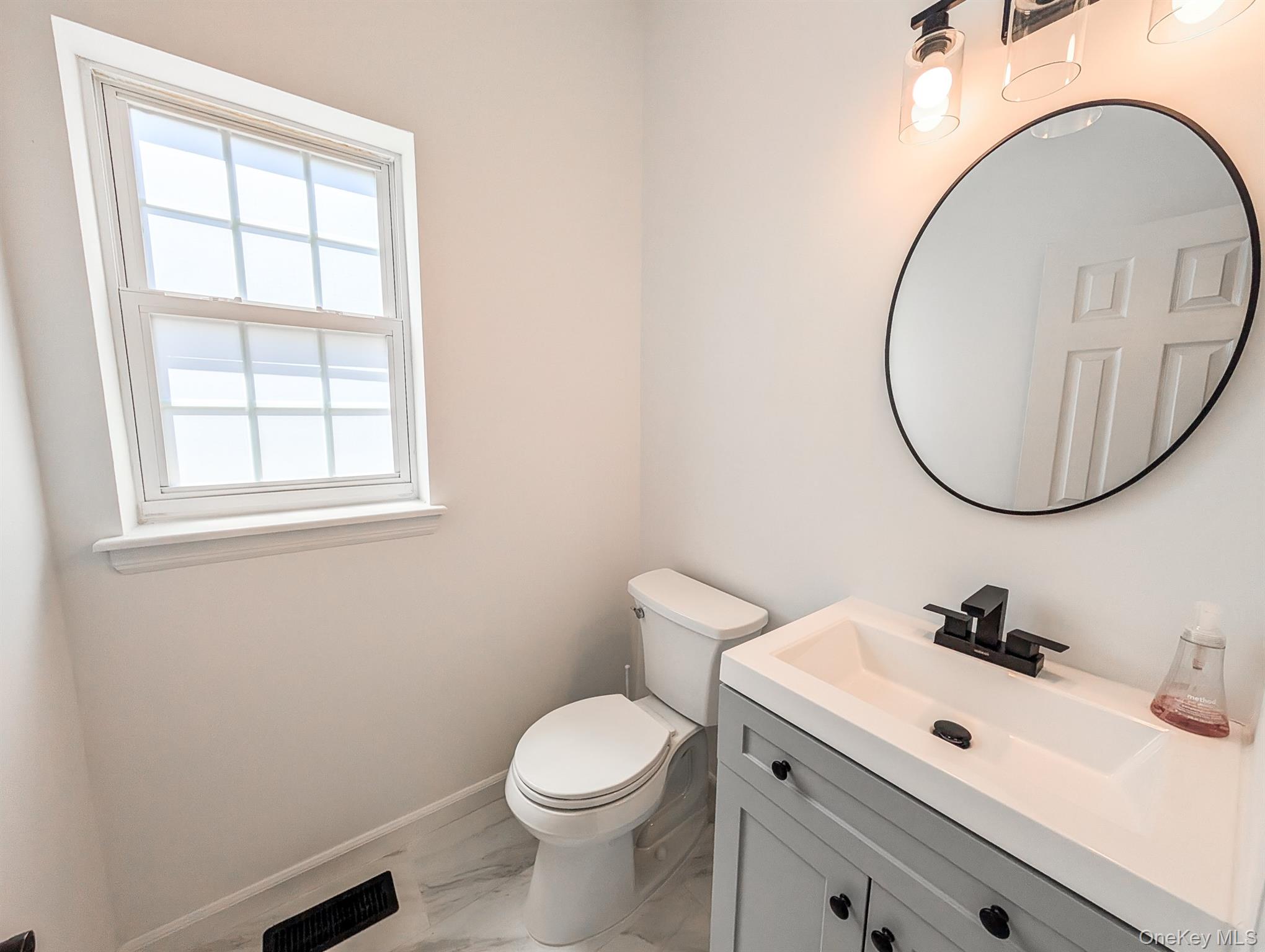 2 Anthony, Rocky Point, NY 11778