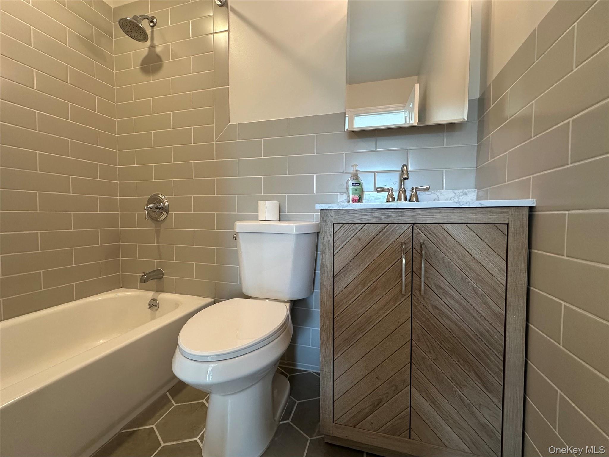 145 Fairharbor Drive # 145, Patchogue, NY 11772