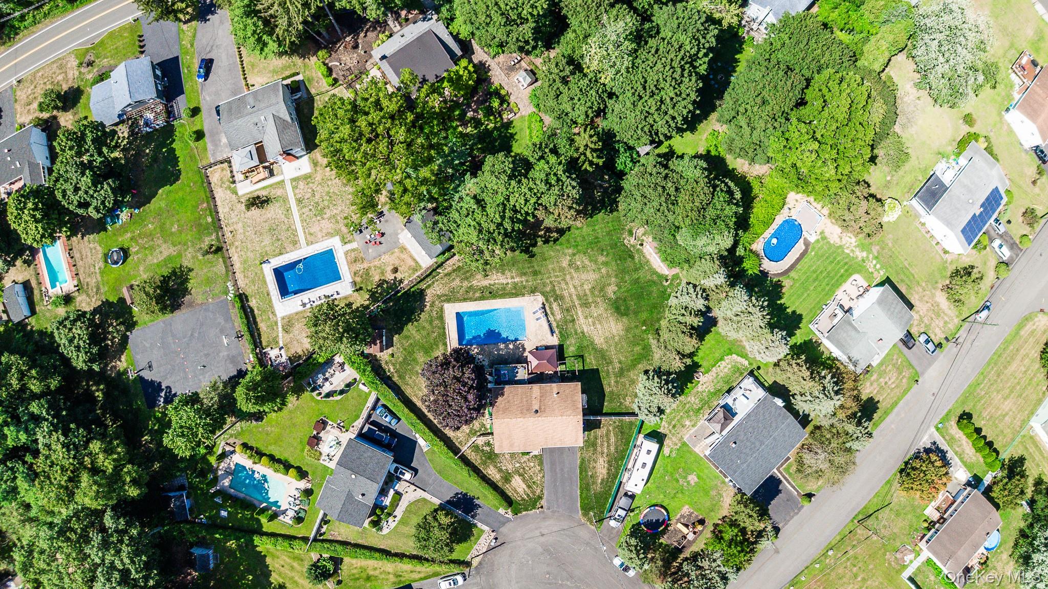 89 Pine Drive, Stony Point, NY 10980