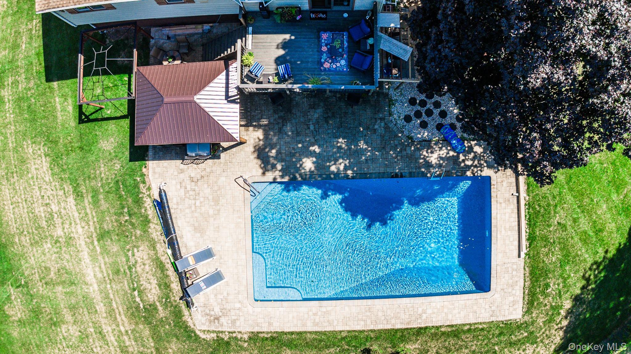 89 Pine Drive, Stony Point, NY 10980