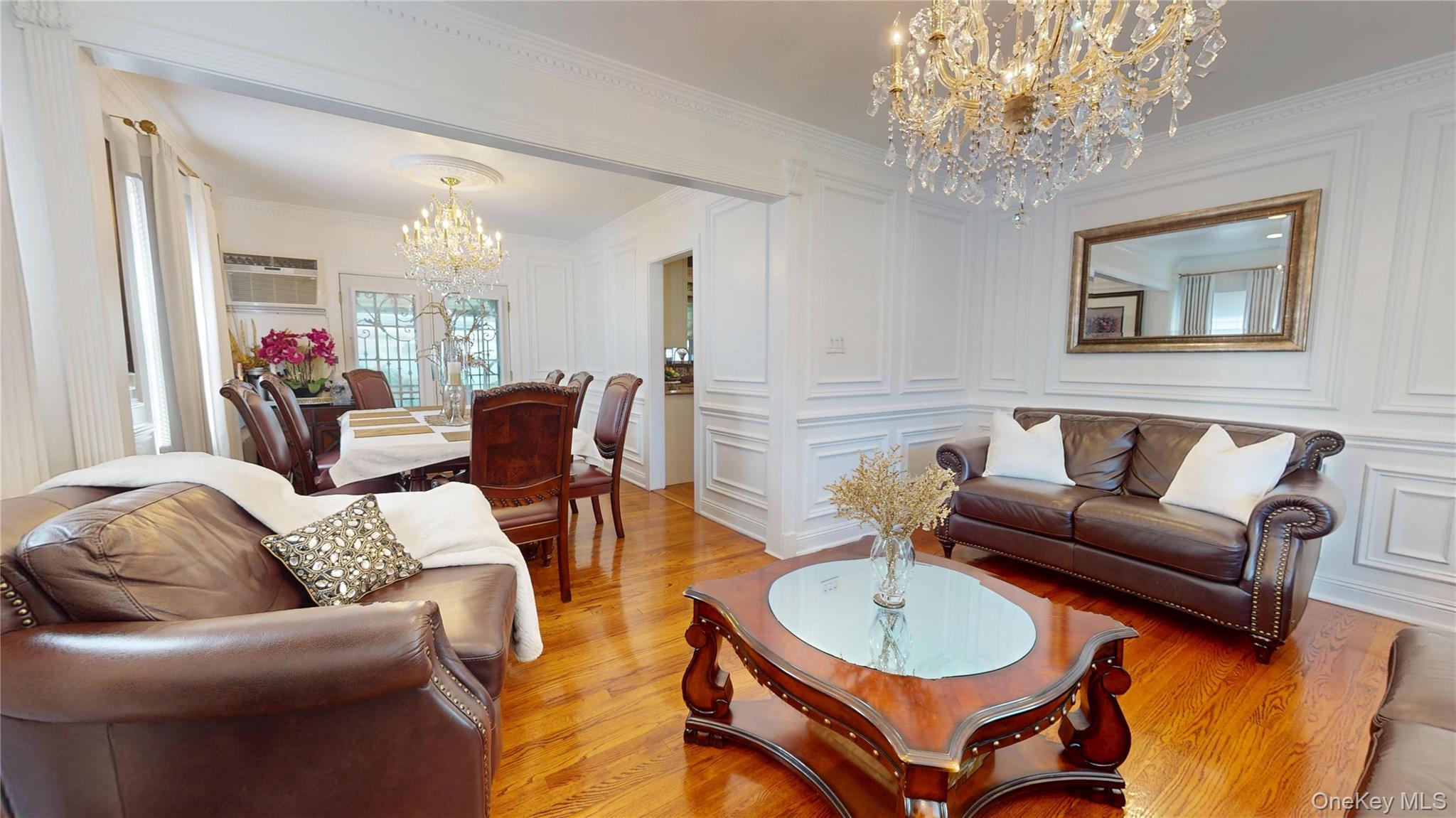 14 Plymouth Street, New Hyde Park, NY 11040