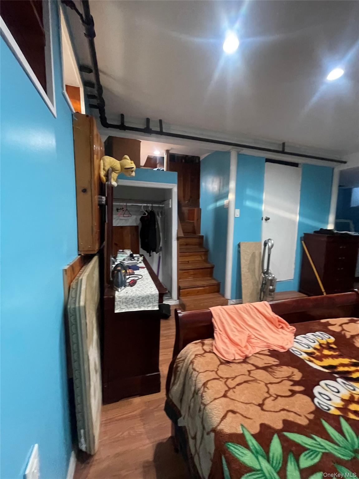 15 Euclid Avenue, Brooklyn, NY 11208