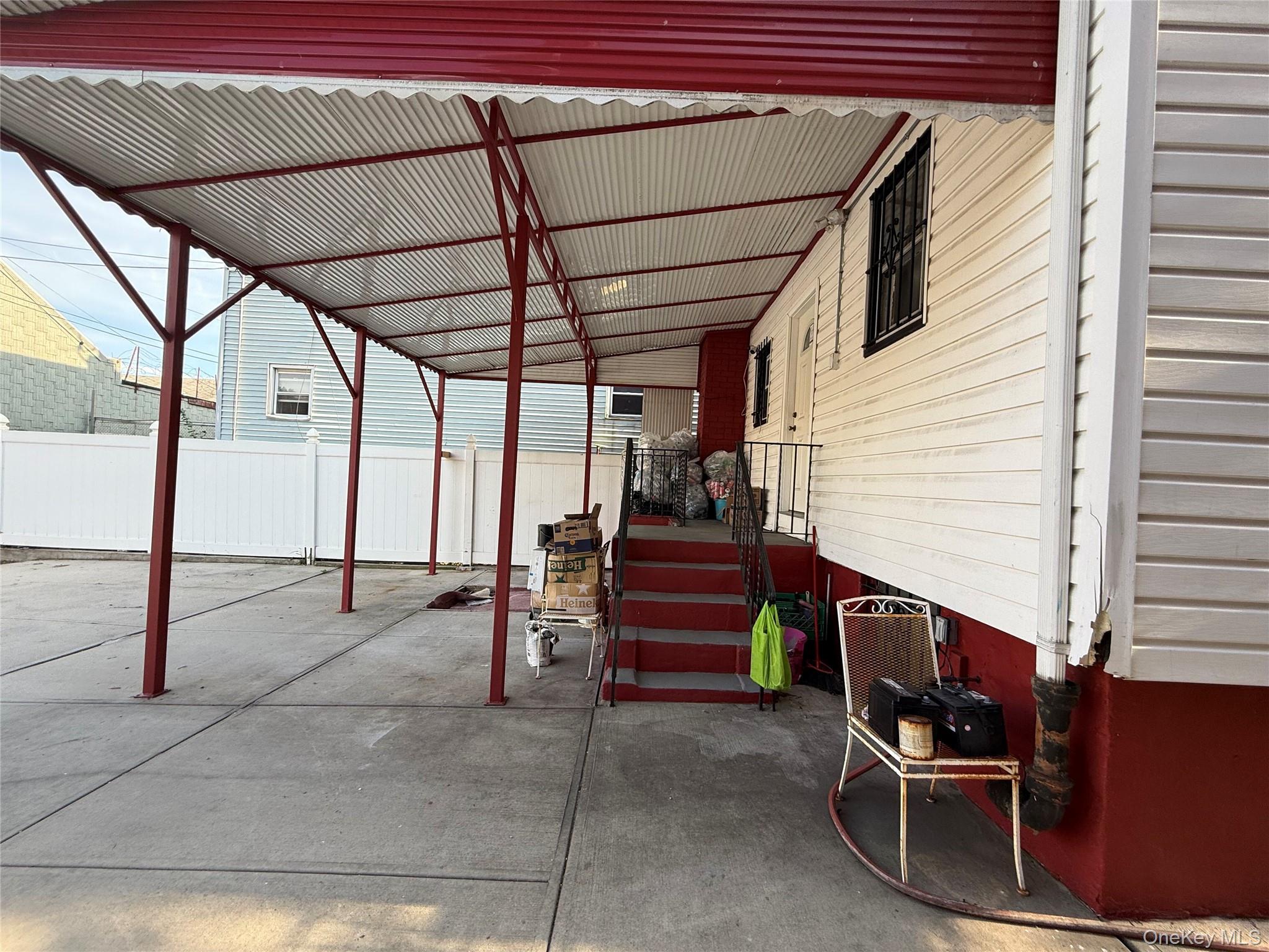 15 Euclid Avenue, Brooklyn, NY 11208