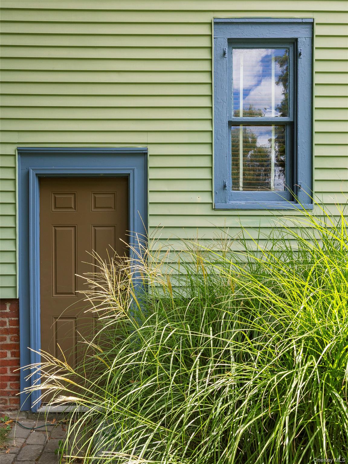 59 S Grand Avenue, Poughkeepsie, NY 12603