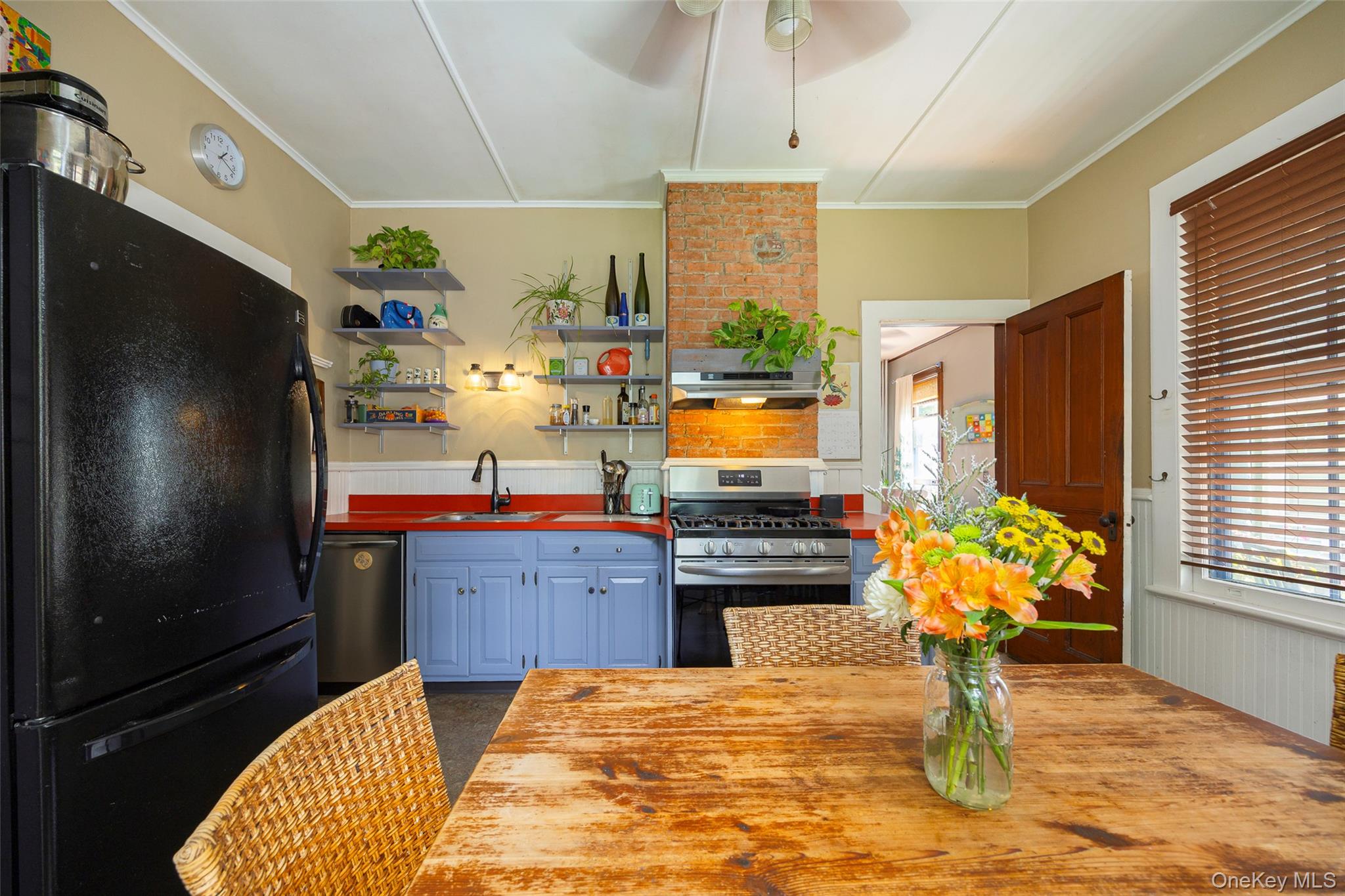 59 S Grand Avenue, Poughkeepsie, NY 12603