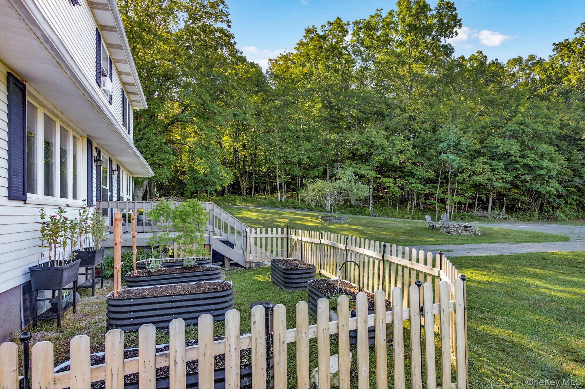 109 Paul Horn Road, Catskill, NY 12414