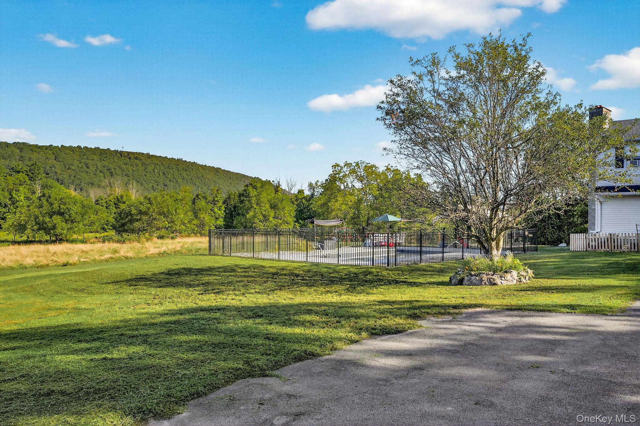 109 Paul Horn Road, Catskill, NY 12414