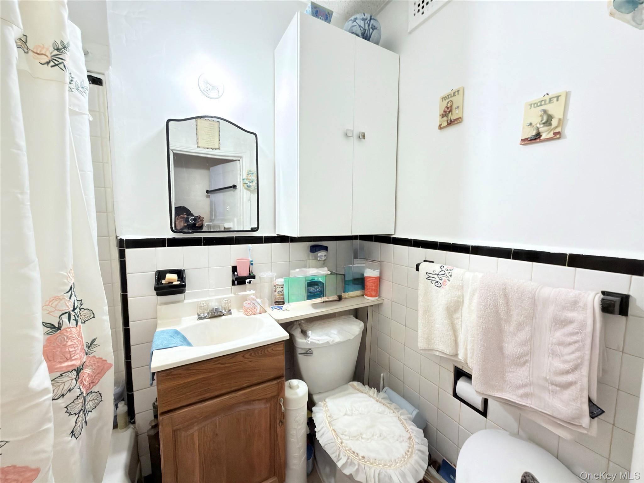 482 Ridgewood Avenue, Brooklyn, NY 11208