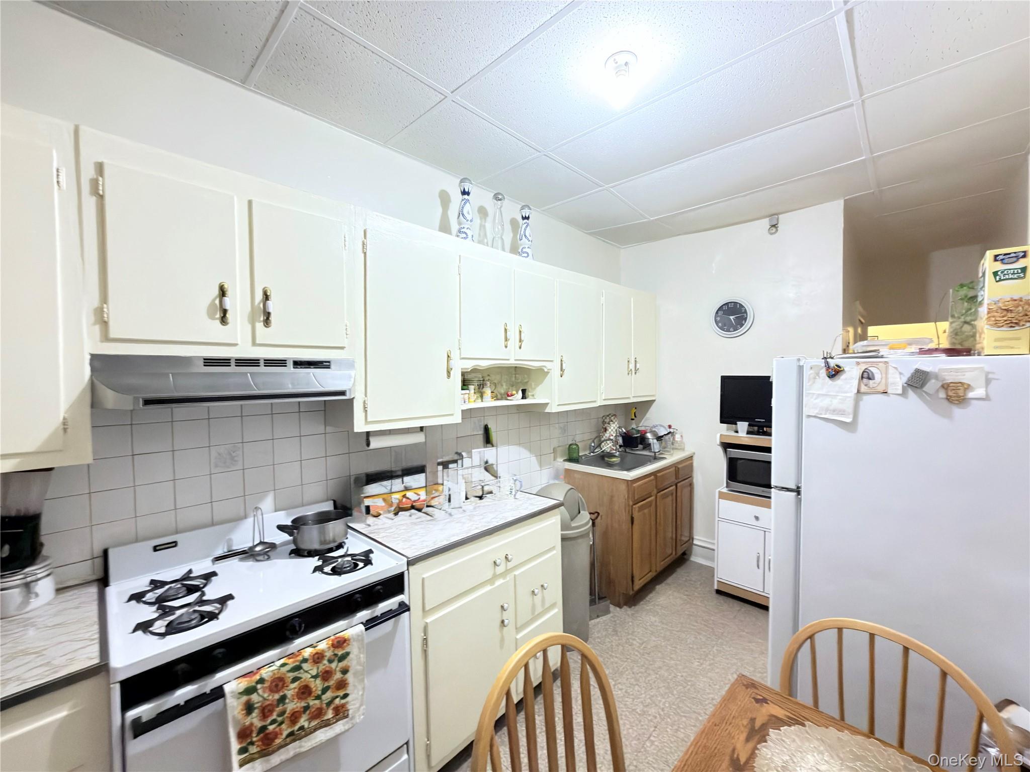 482 Ridgewood Avenue, Brooklyn, NY 11208