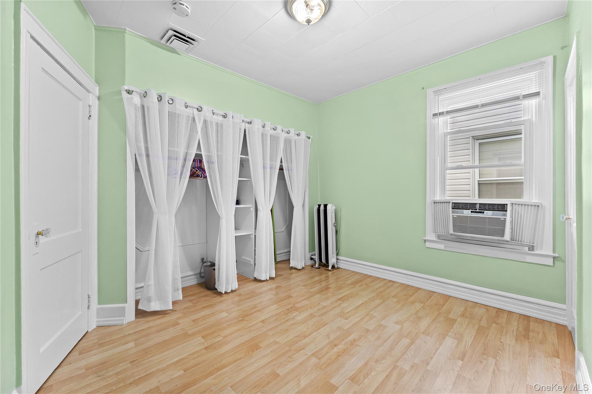 91-49 86th Street, Woodhaven, NY 11421