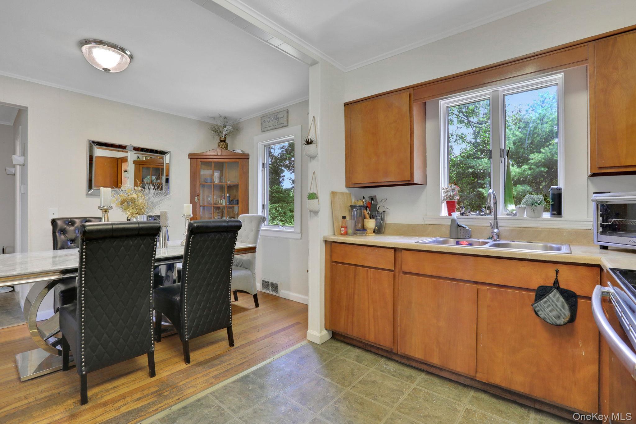 27 Osborne Hill Road, Wappingers Falls, NY 12590