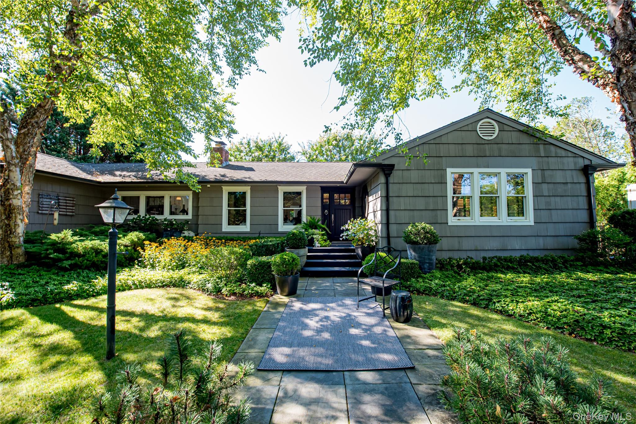 56 Shinnecock Hills Road, Southampton, NY 11968