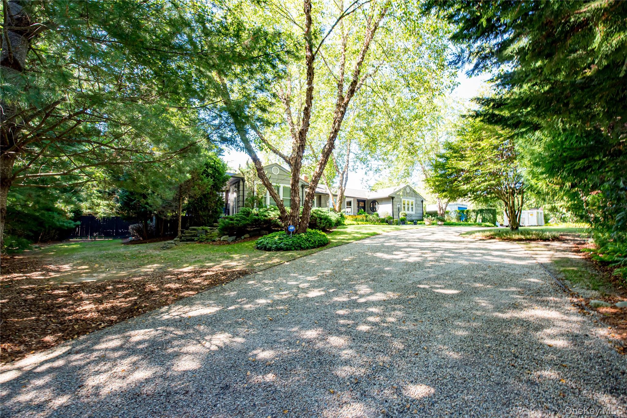 56 Shinnecock Hills Road, Southampton, NY 11968