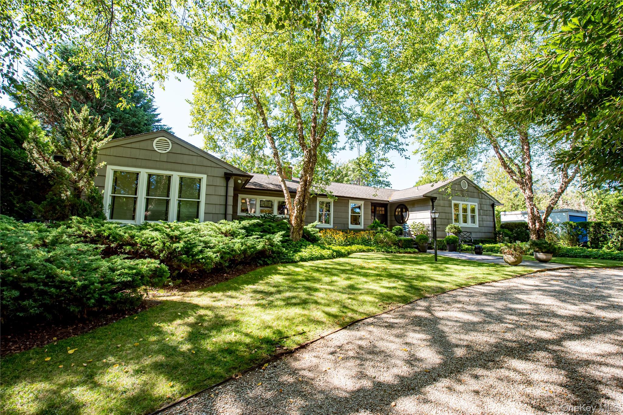 56 Shinnecock Hills Road, Southampton, NY 11968