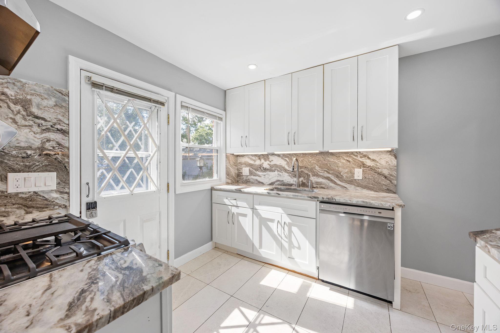 111 N 7th Street, New Hyde Park, NY 11040