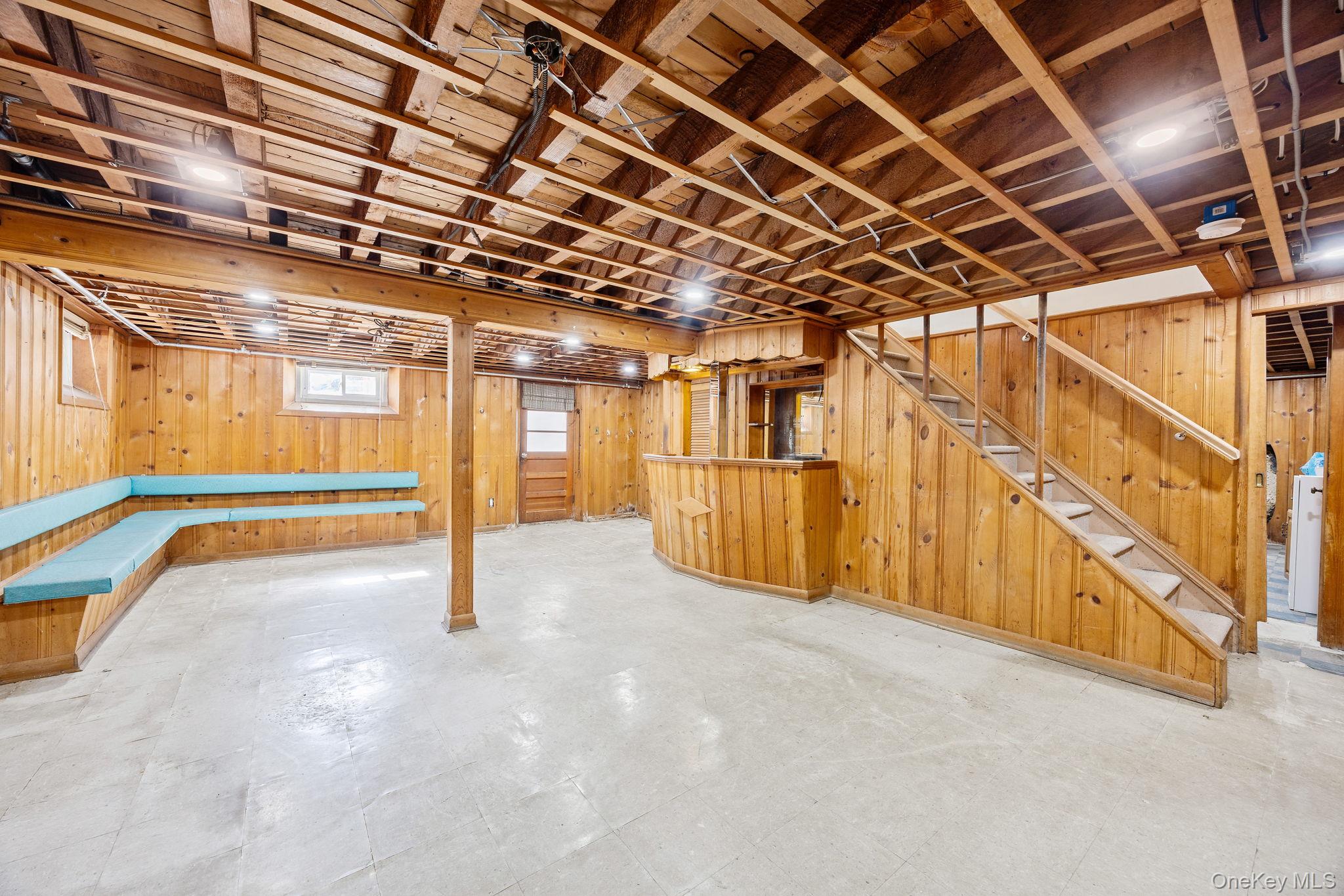 111 N 7th Street, New Hyde Park, NY 11040