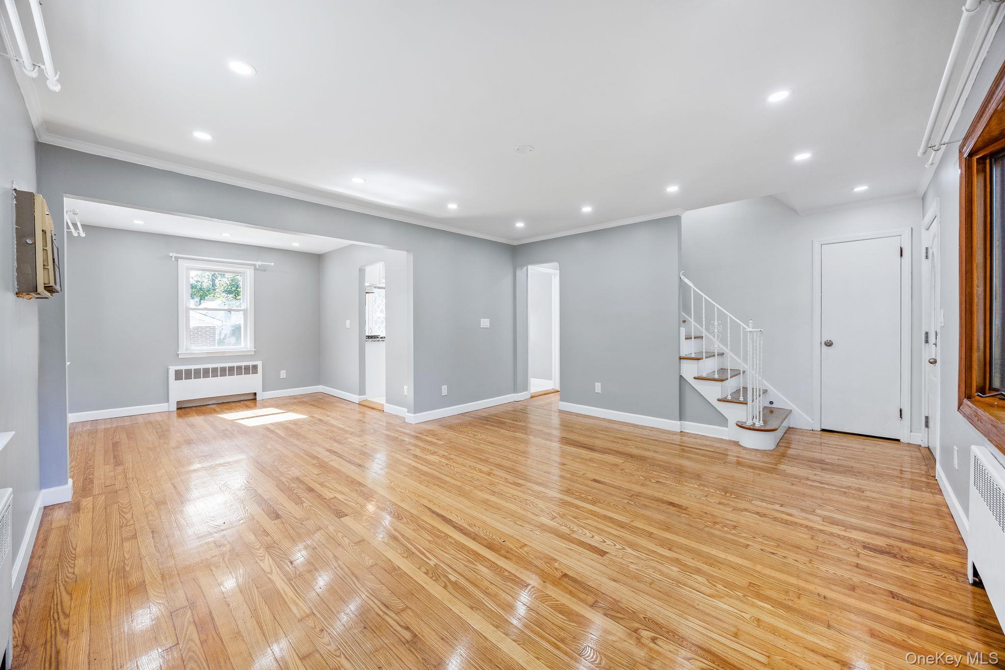 111 N 7th Street, New Hyde Park, NY 11040