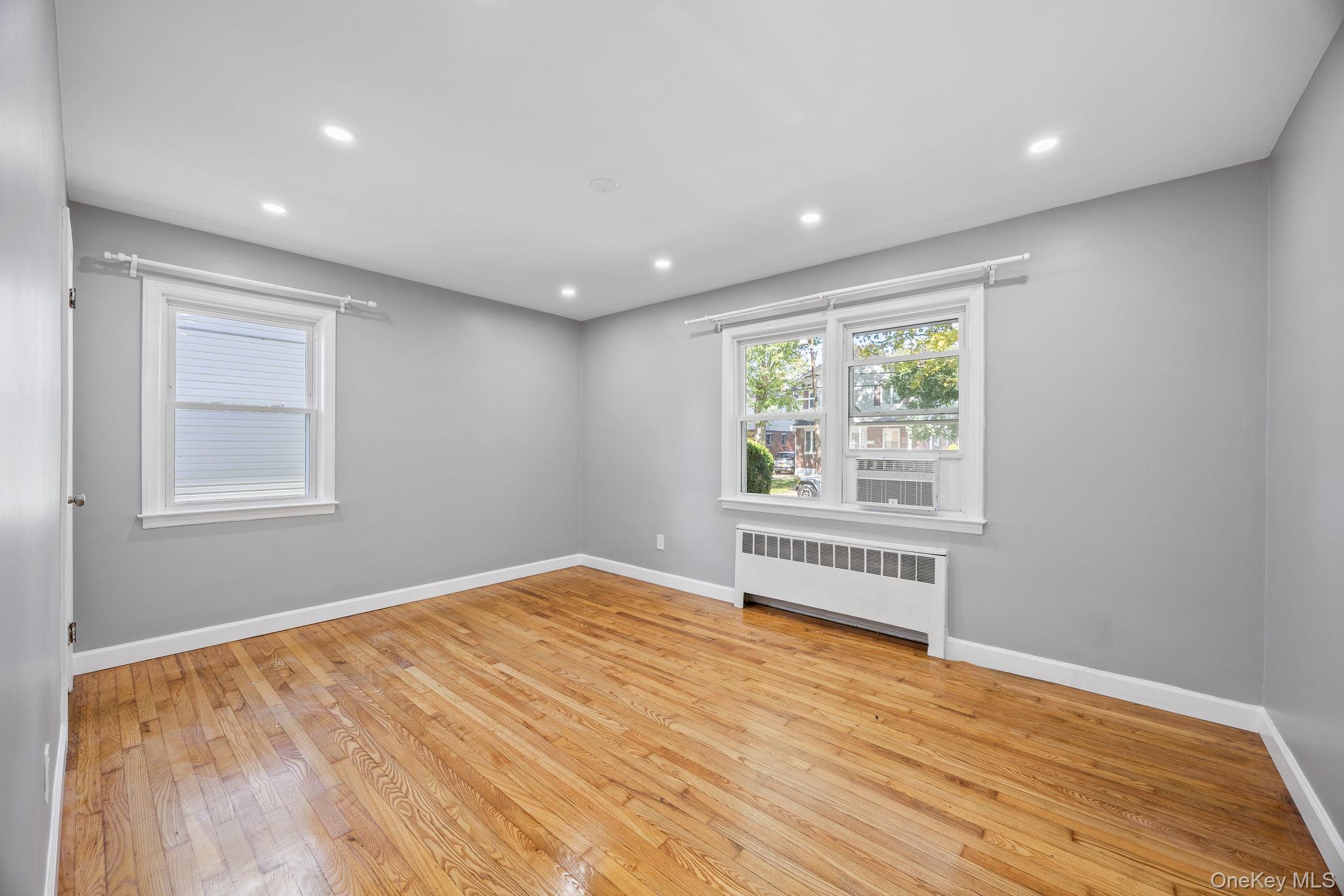 111 N 7th Street, New Hyde Park, NY 11040