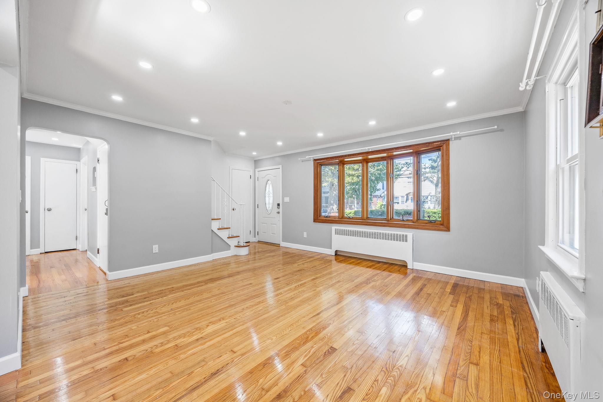 111 N 7th Street, New Hyde Park, NY 11040