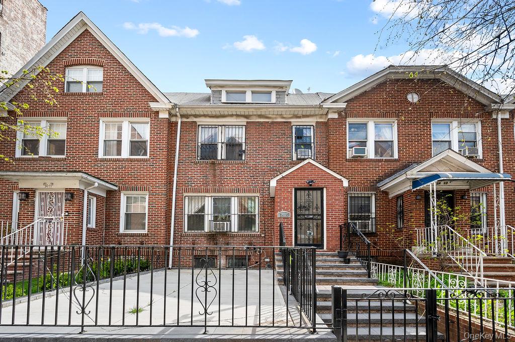 3415 91 Street, Jackson Heights, NY 11372