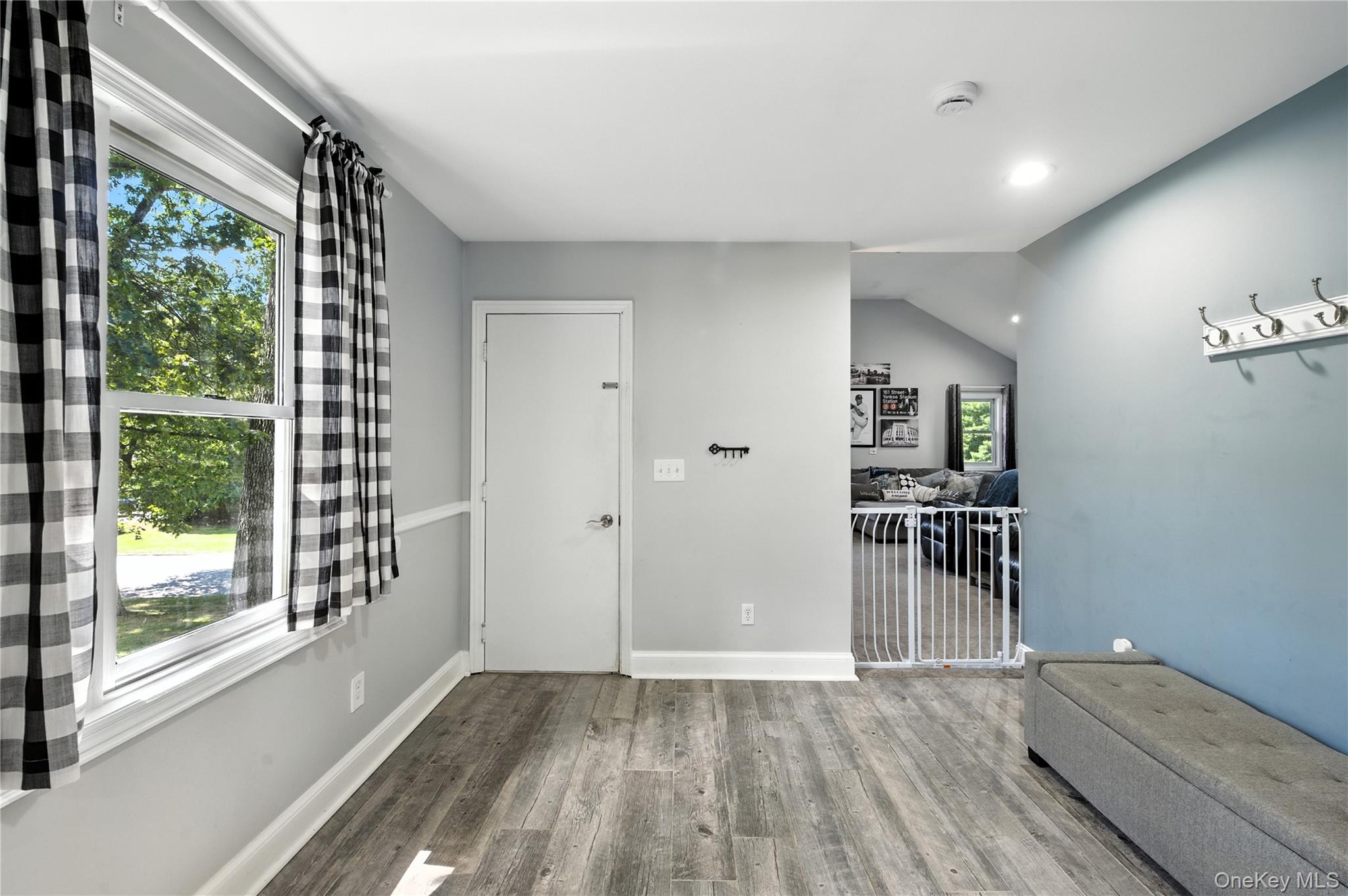 11 Nottingham Way, Mahopac, NY 10541