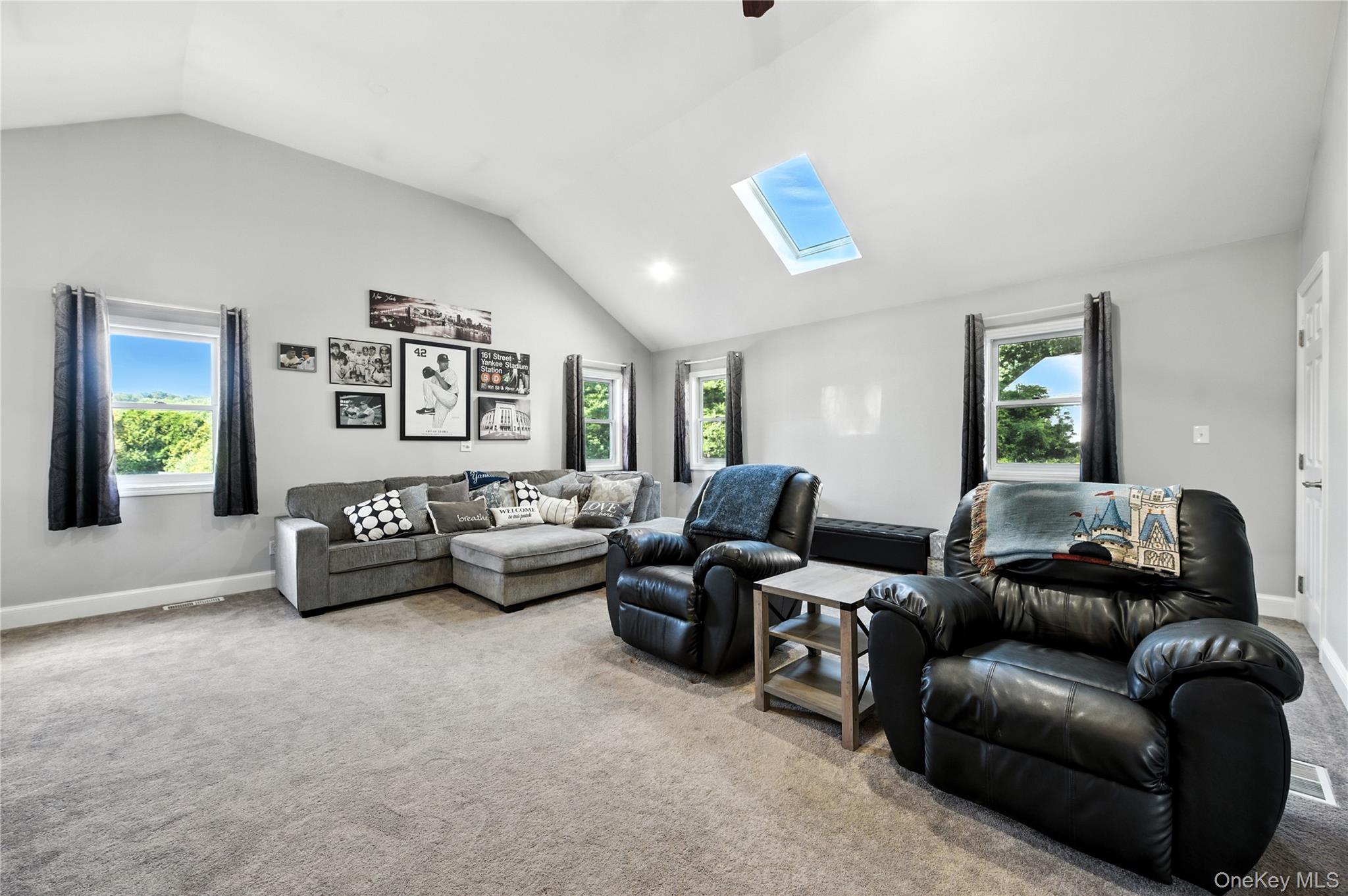 11 Nottingham Way, Mahopac, NY 10541