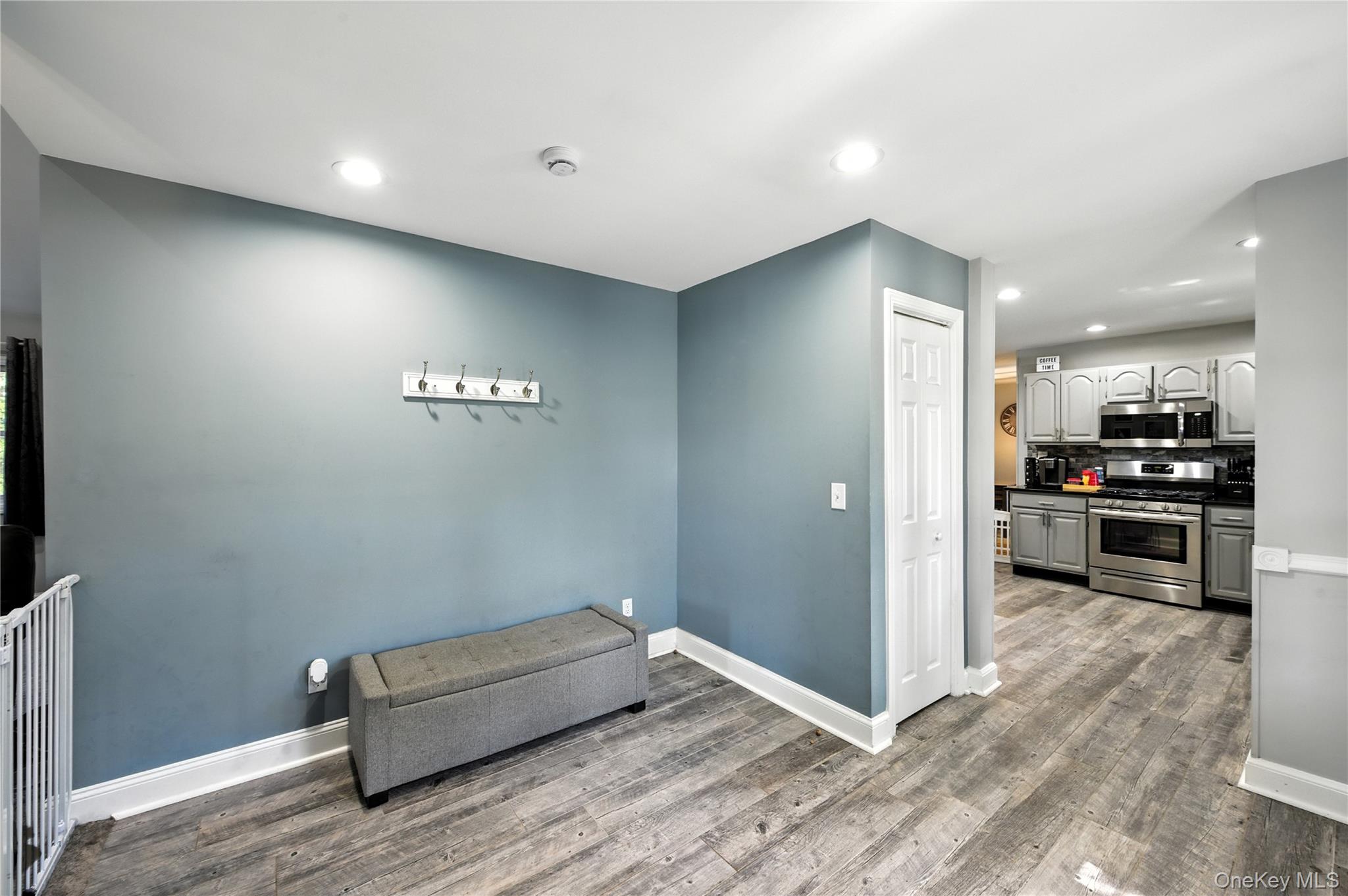 11 Nottingham Way, Mahopac, NY 10541