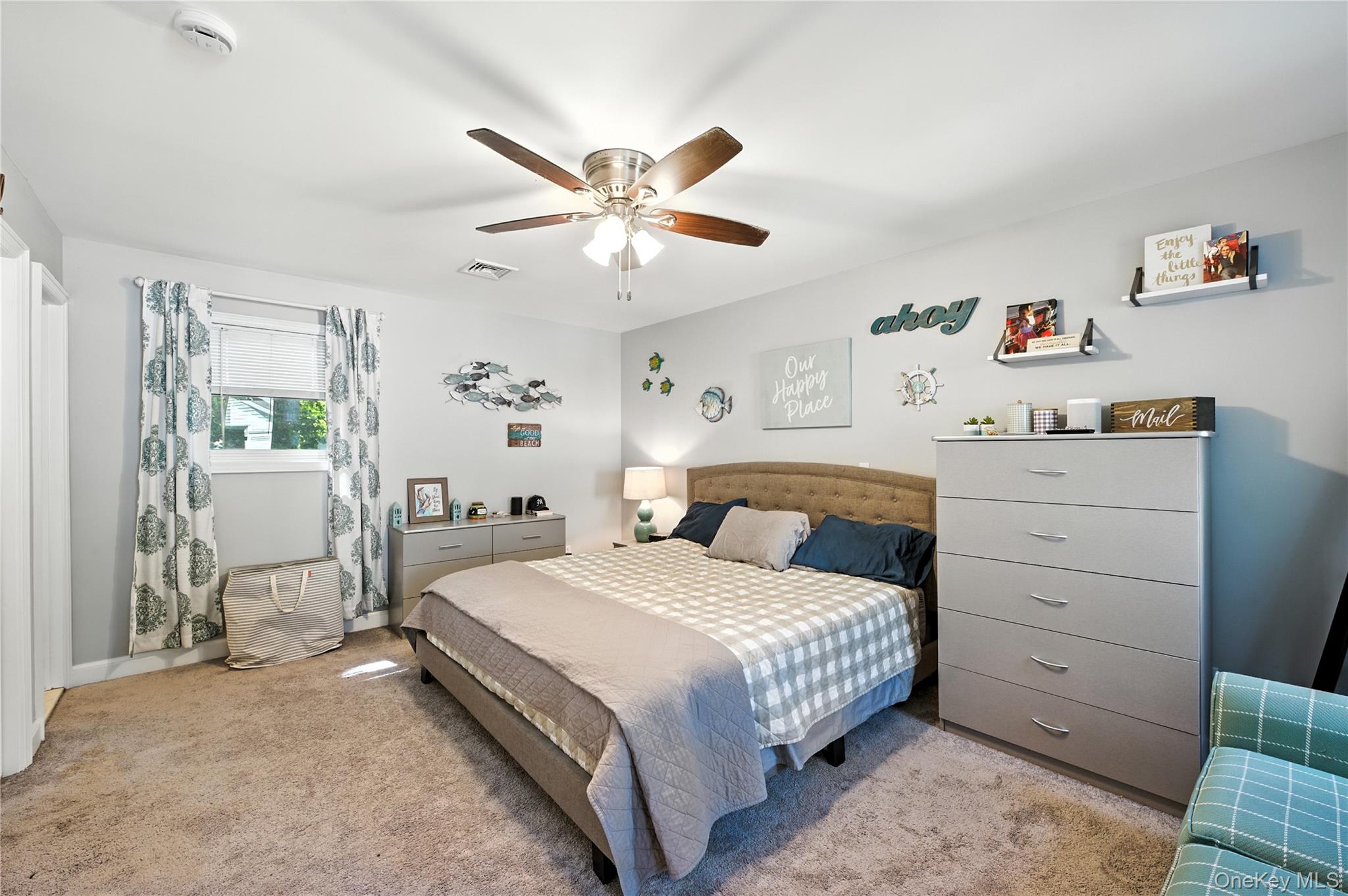 11 Nottingham Way, Mahopac, NY 10541