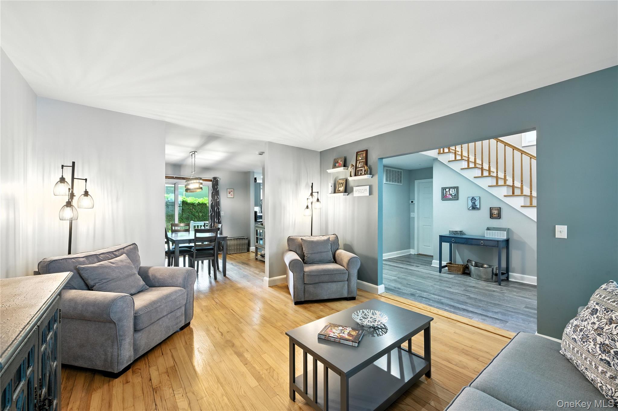 11 Nottingham Way, Mahopac, NY 10541