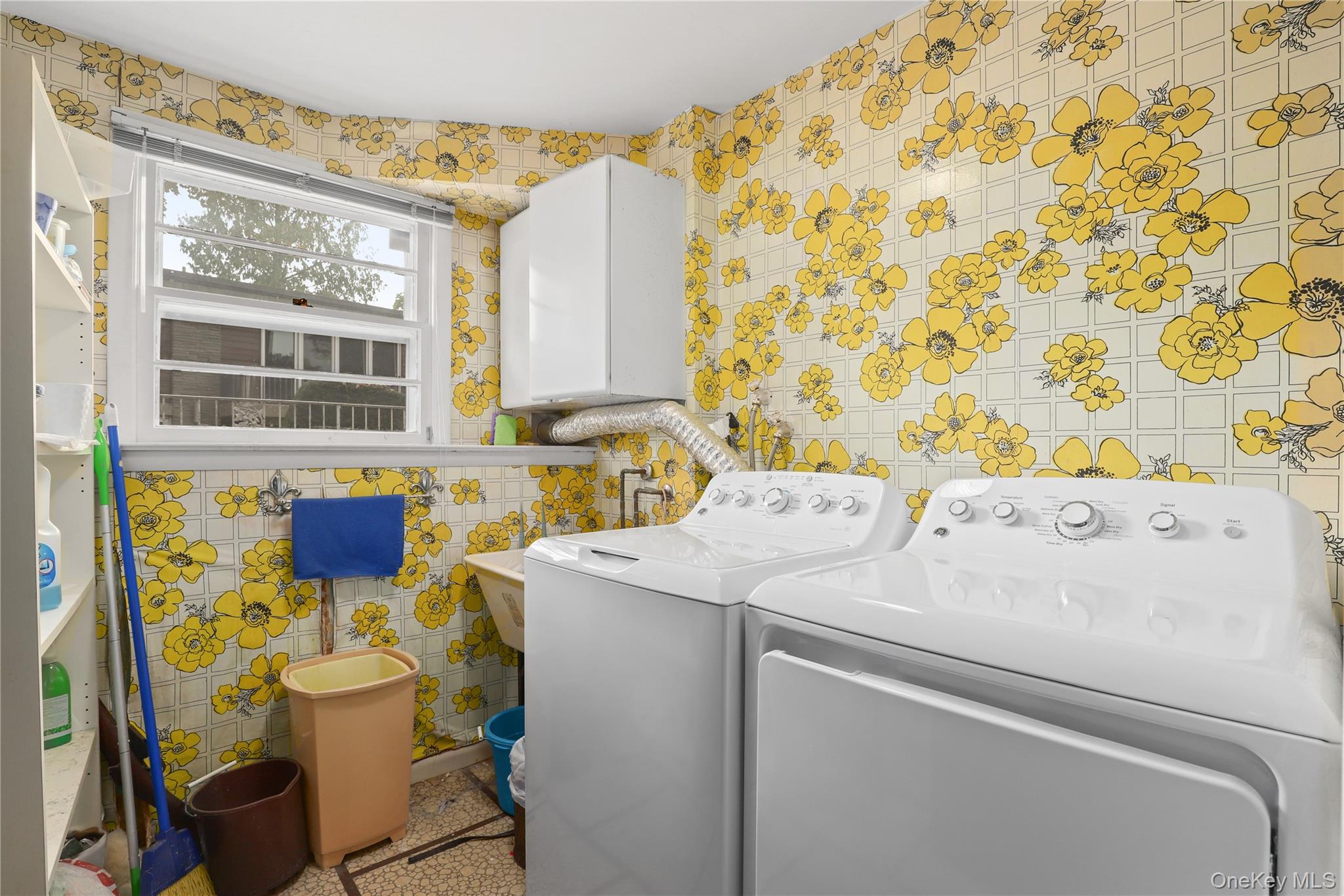 2 Willa Way, Eastchester, NY 10709