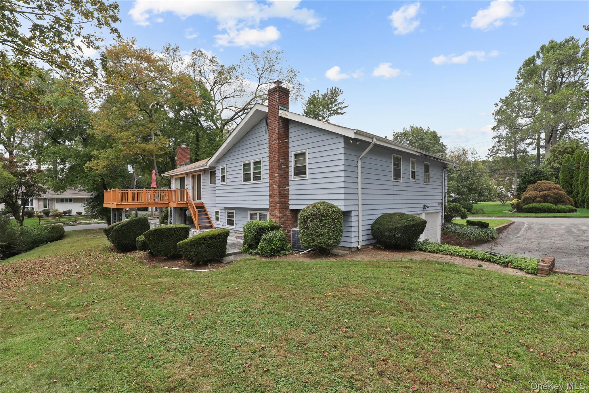 2 Willa Way, Eastchester, NY 10709