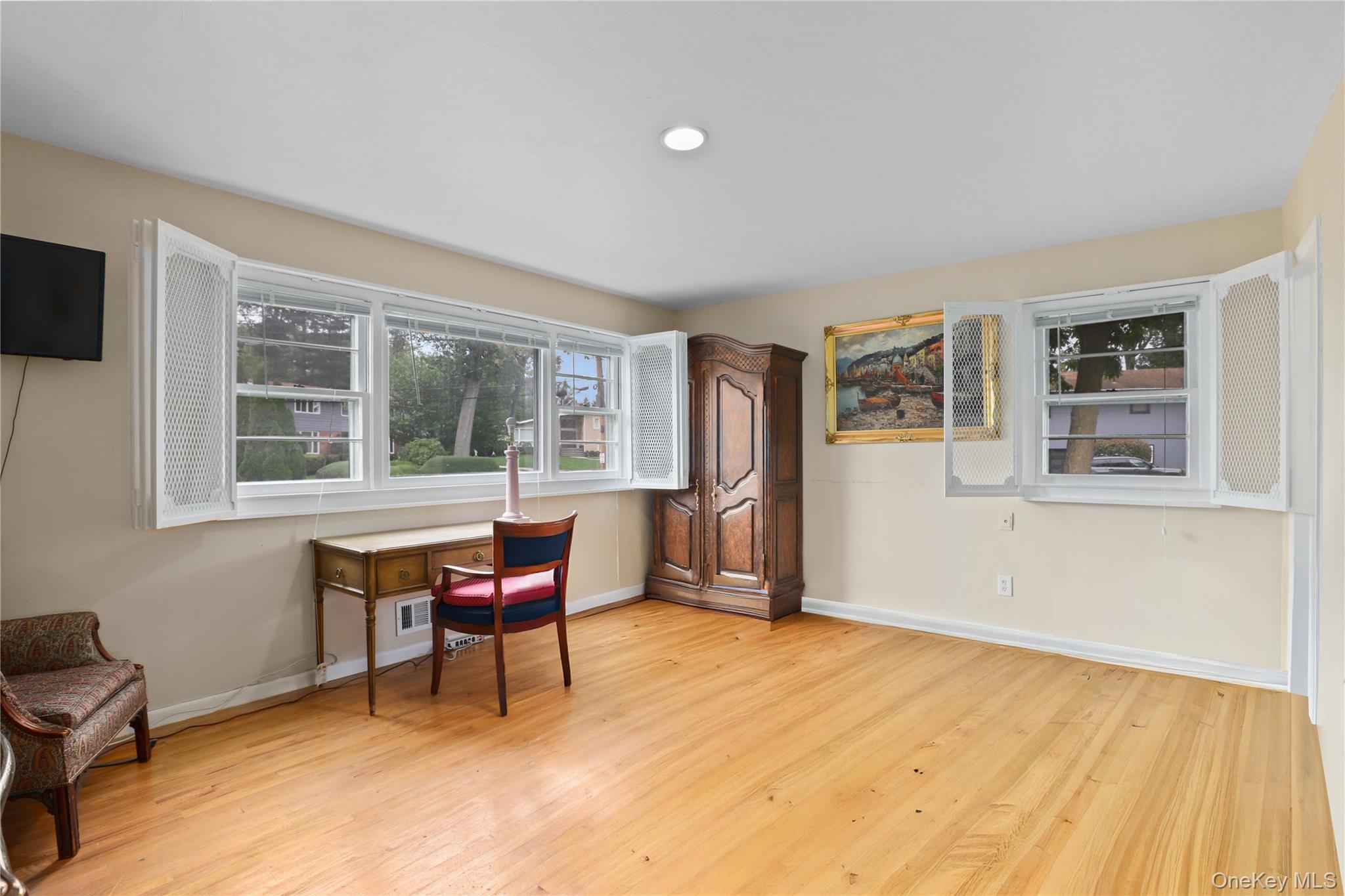 2 Willa Way, Eastchester, NY 10709