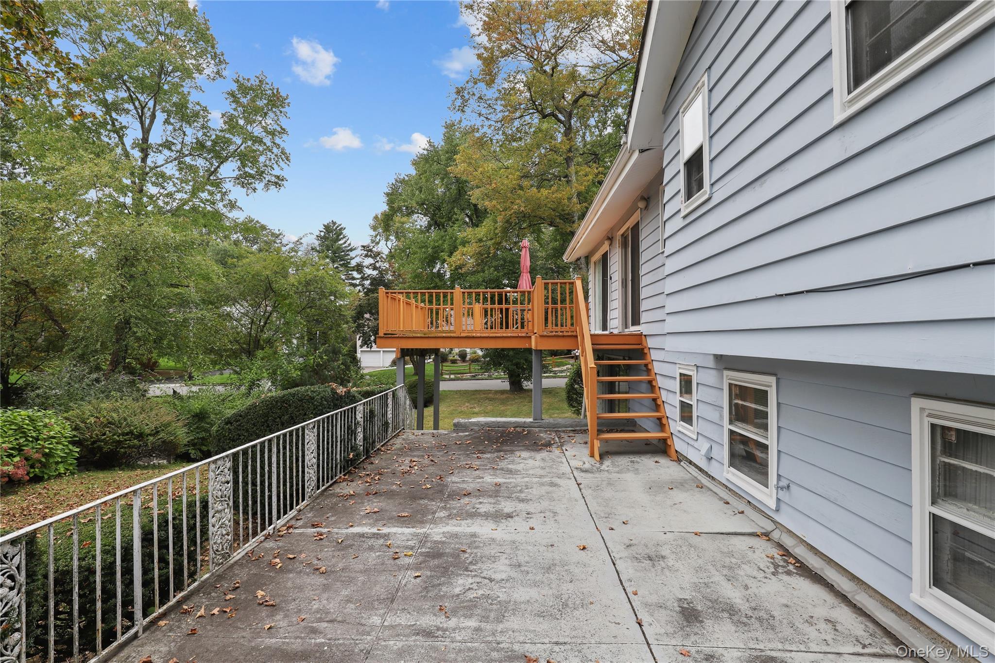 2 Willa Way, Eastchester, NY 10709