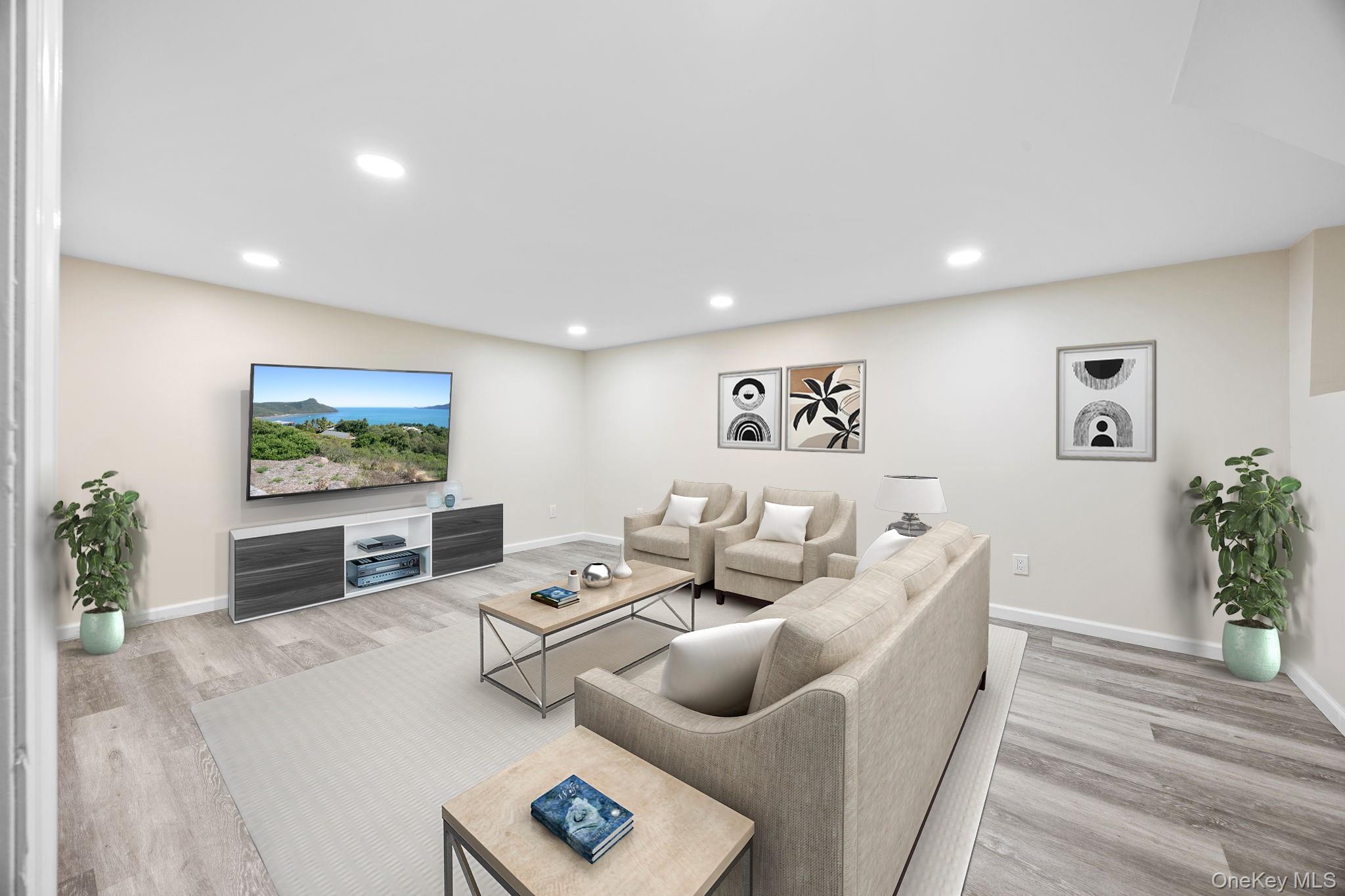 20 E 8th Street, Deer Park, NY 11729