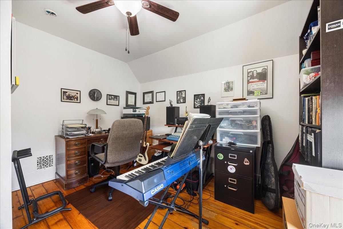 26 High Street, Warwick, NY 10990