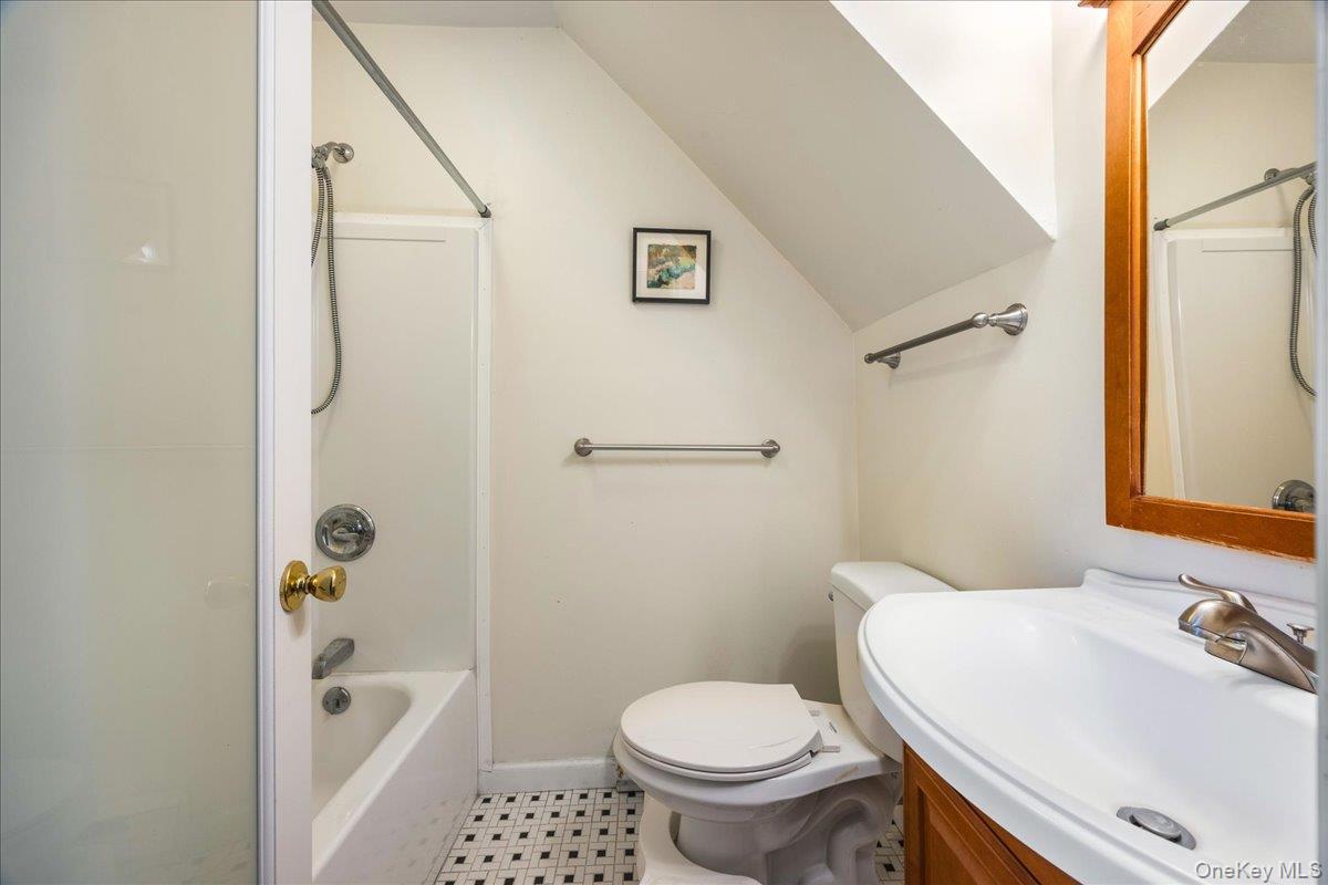 26 High Street, Warwick, NY 10990