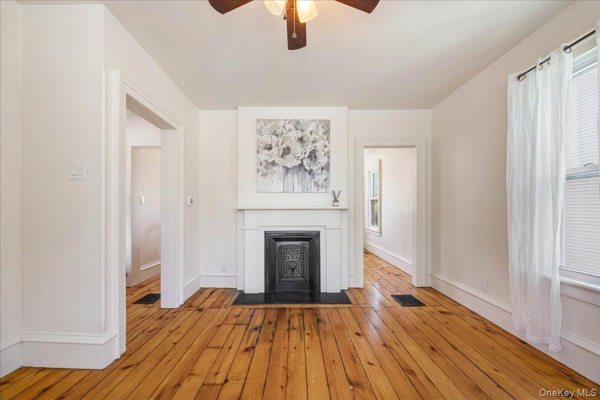 26 High Street, Warwick, NY 10990