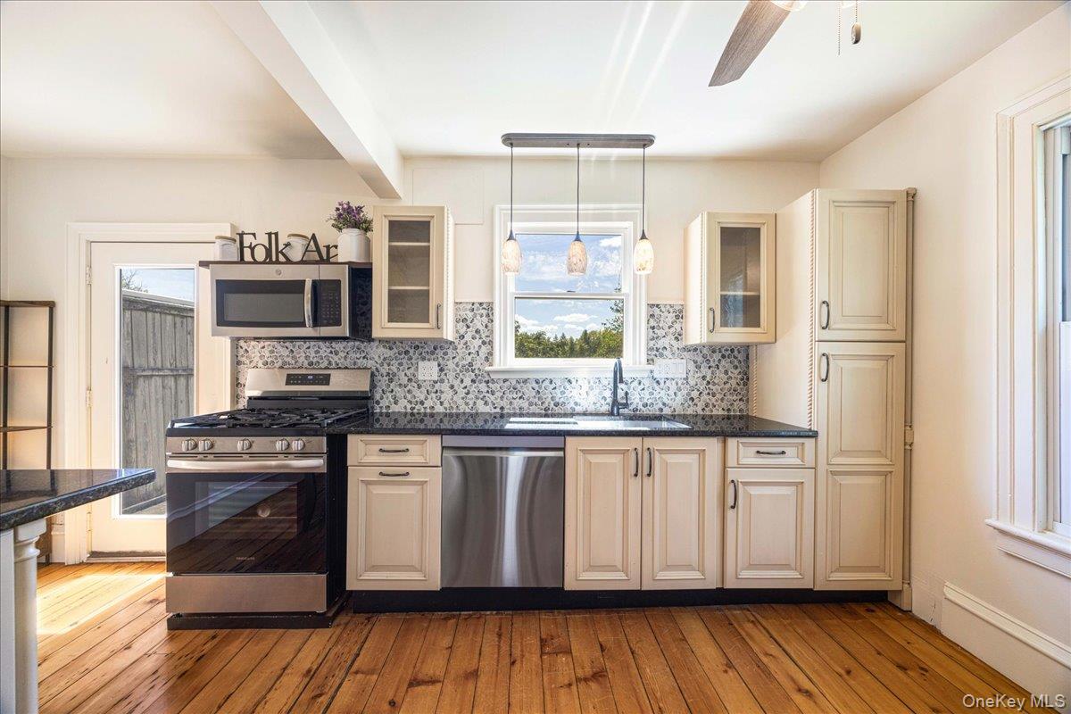 26 High Street, Warwick, NY 10990