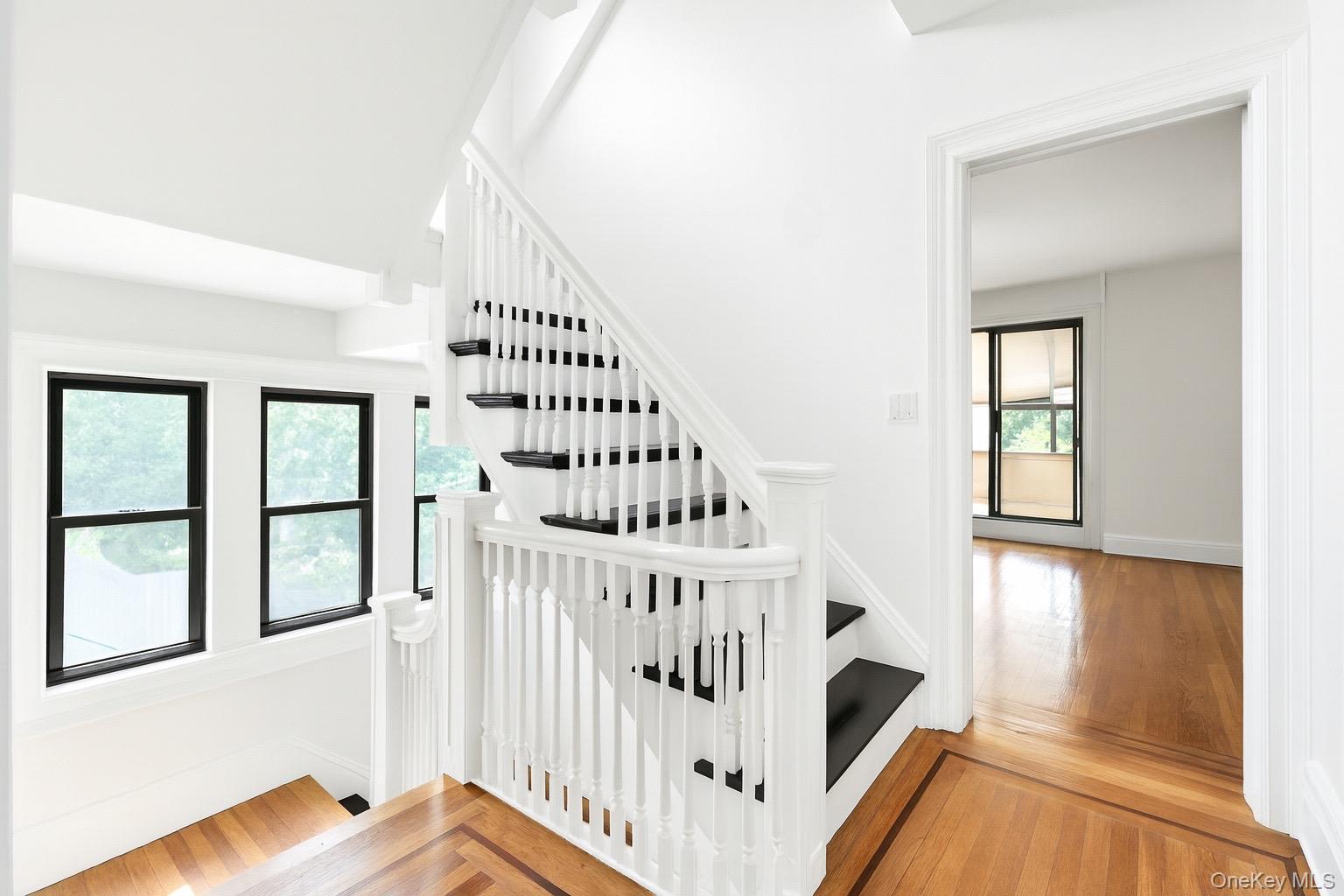 19404 110th Road, Saint Albans, NY 11412