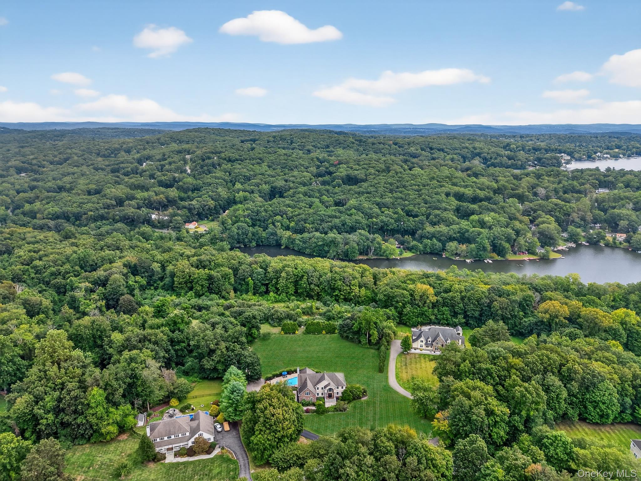 43 Kayla Lane, Mahopac, NY 10541