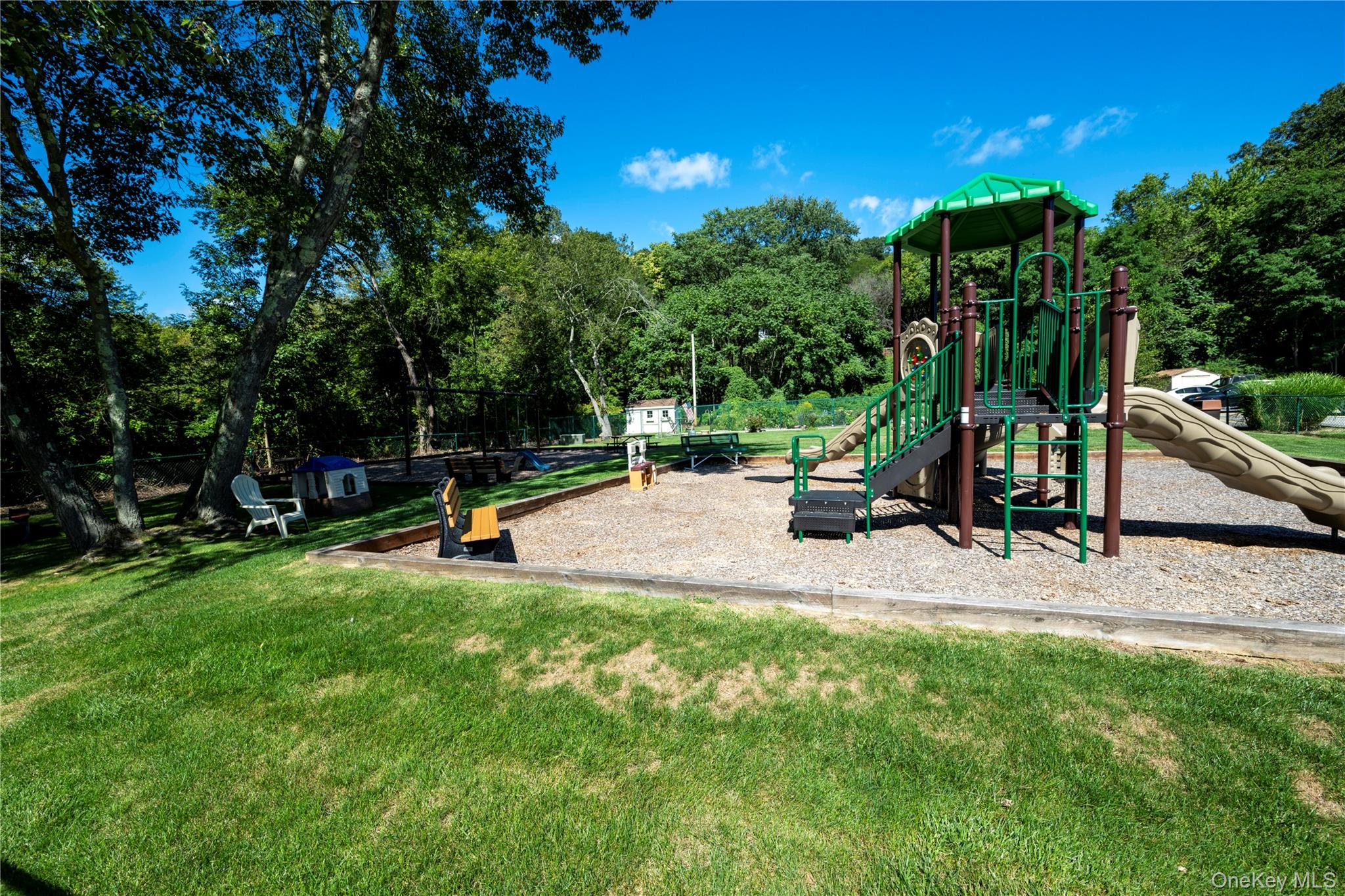 200 Diplomat Drive # 8B, Mount Kisco, NY 10549