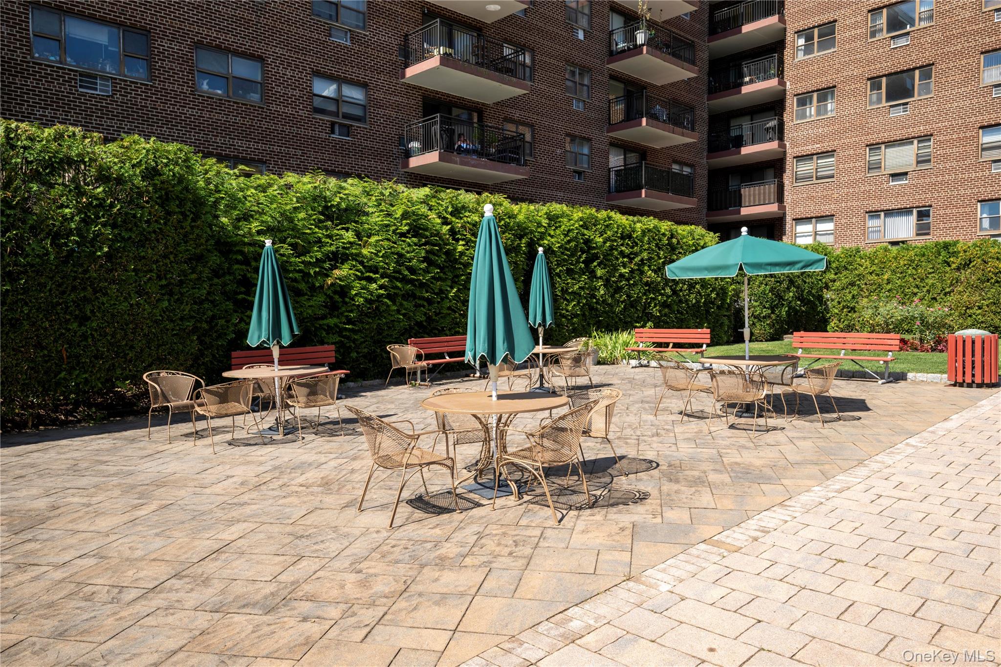 200 Diplomat Drive # 8B, Mount Kisco, NY 10549