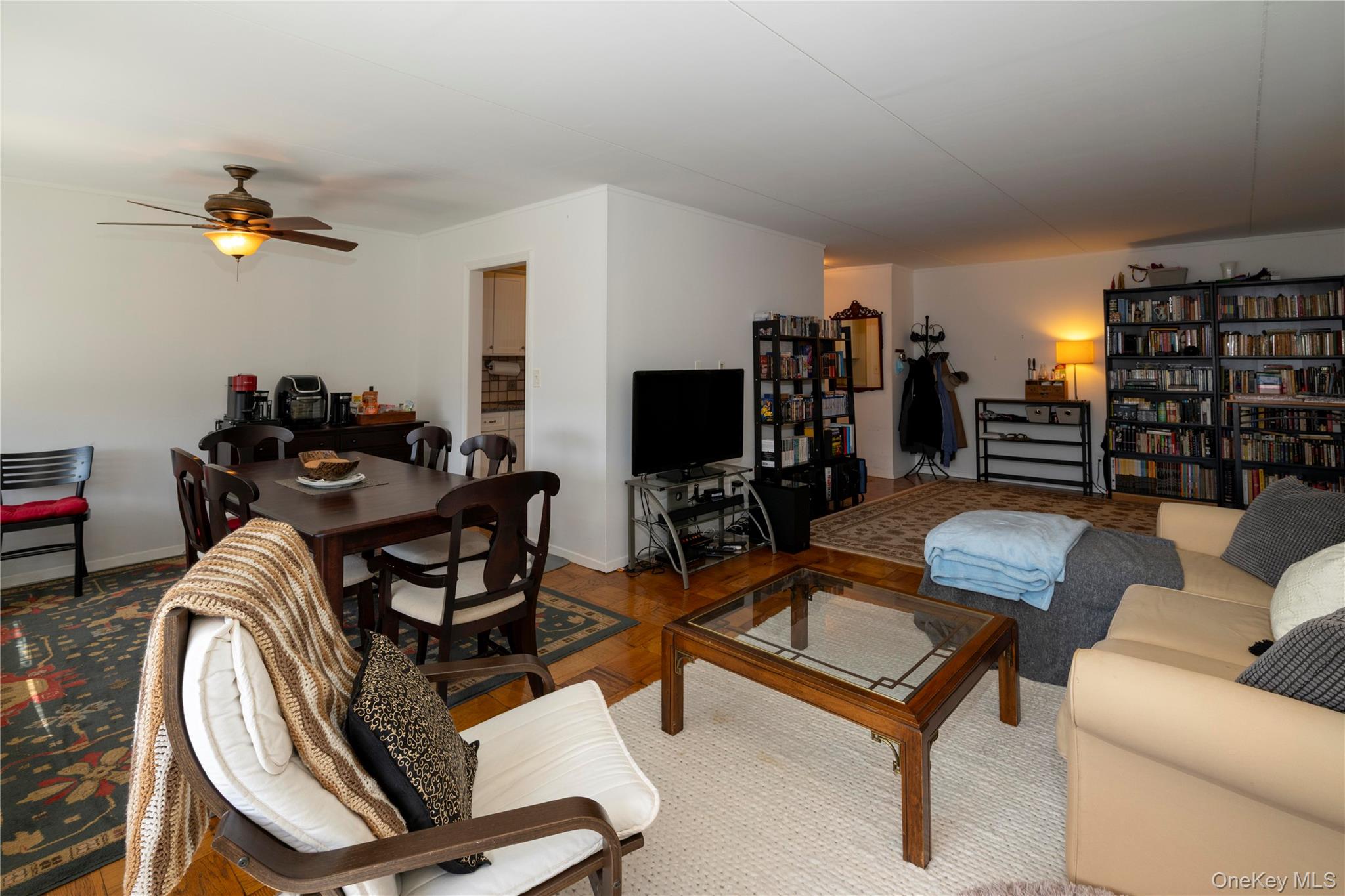 200 Diplomat Drive # 8B, Mount Kisco, NY 10549