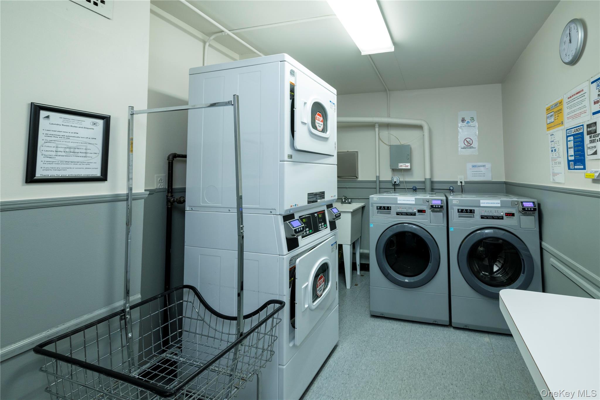 200 Diplomat Drive # 8B, Mount Kisco, NY 10549