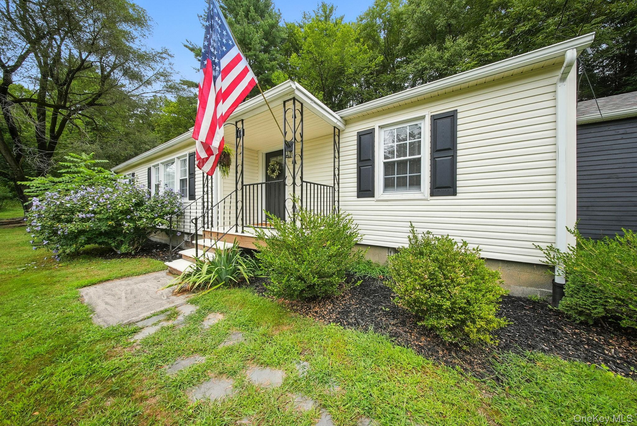 526 State Route 42, Port Jervis, NY 12780