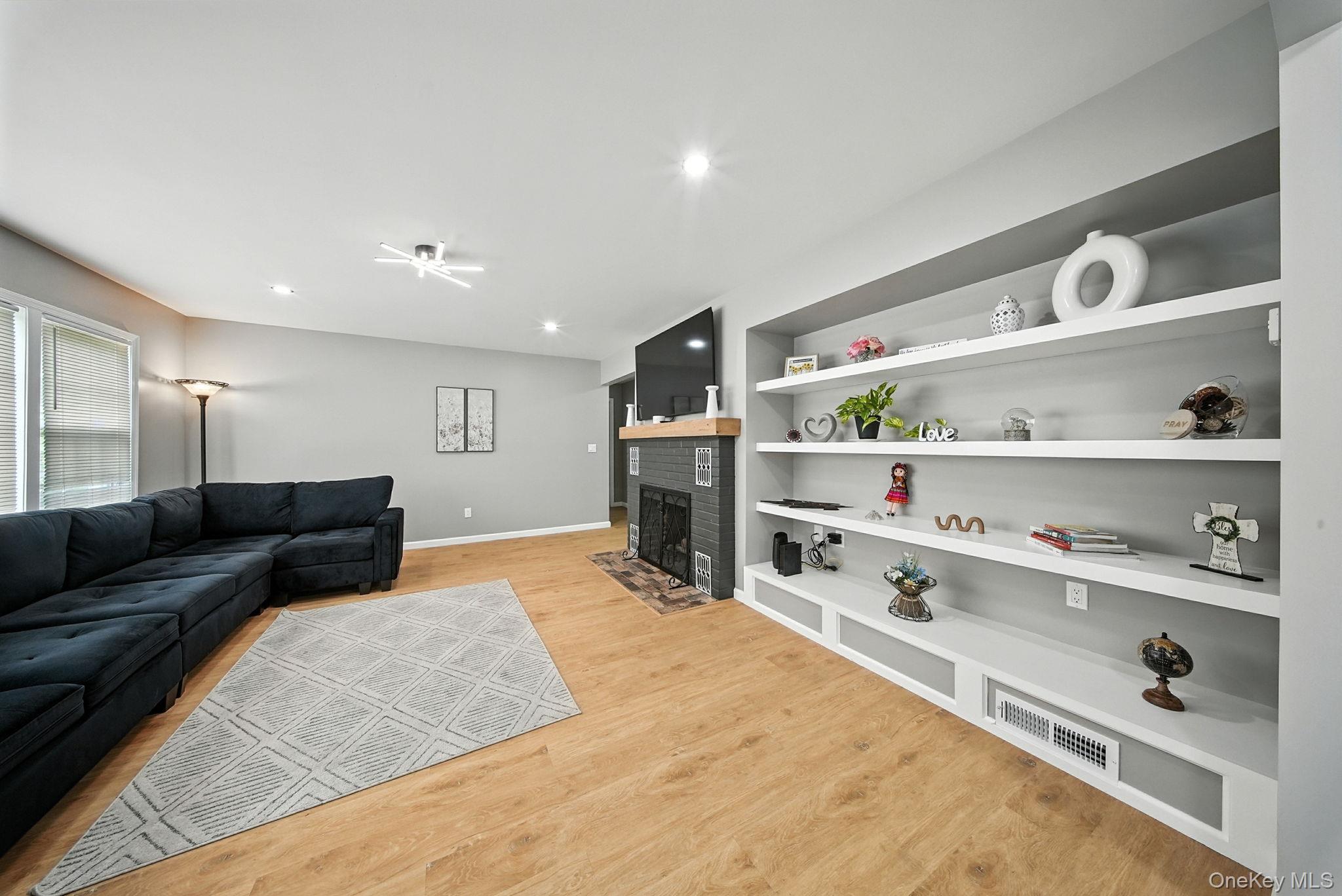 526 State Route 42, Port Jervis, NY 12780