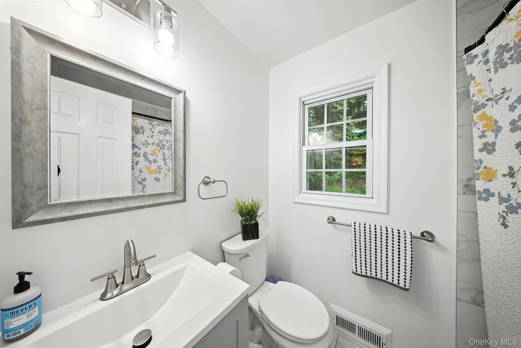 526 State Route 42, Port Jervis, NY 12780