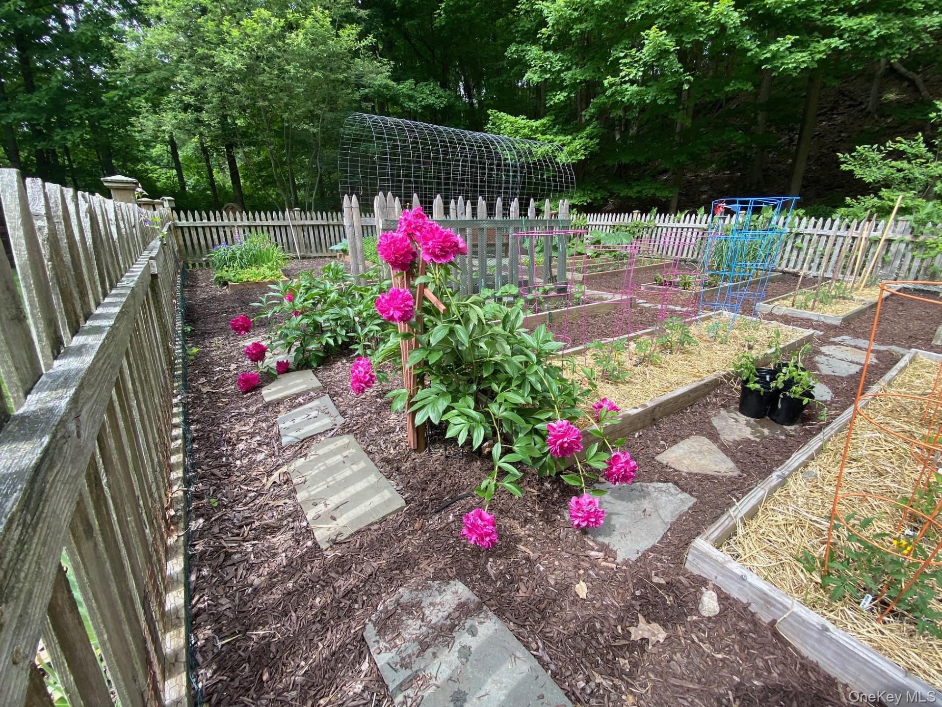 120 Lane Gate Road, Cold Spring, NY 10516