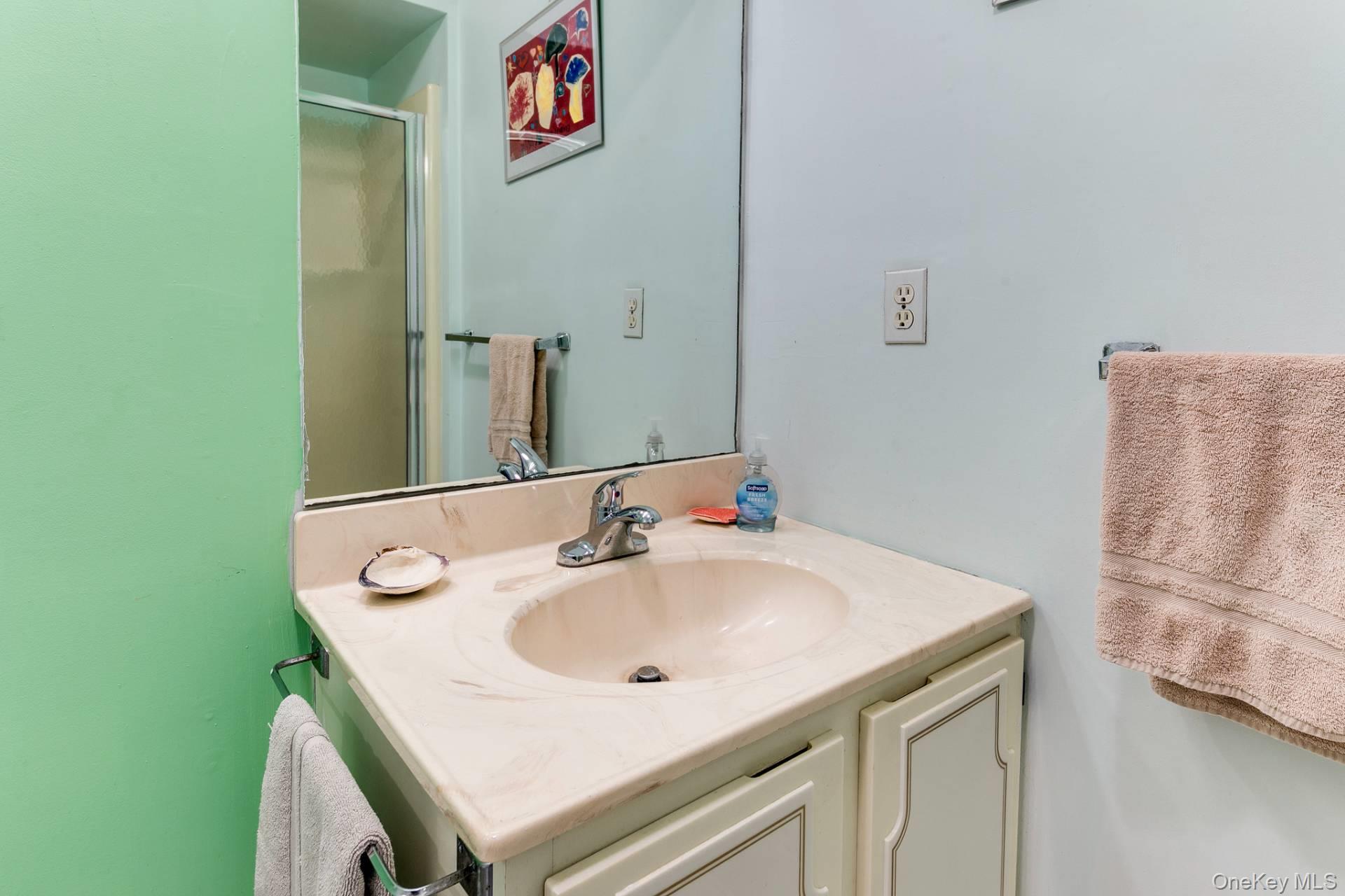 6 Toilsome Lane, East Hampton, NY 11937