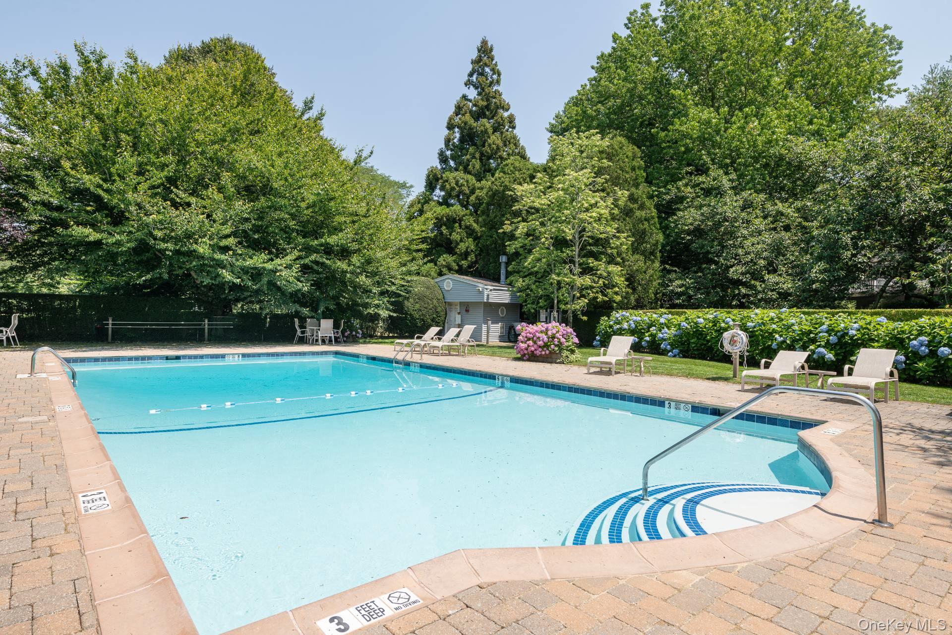 6 Toilsome Lane, East Hampton, NY 11937